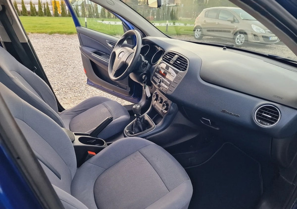 Fiat Bravo cena 20900 przebieg: 157000, rok produkcji 2008 z Wojkowice małe 781